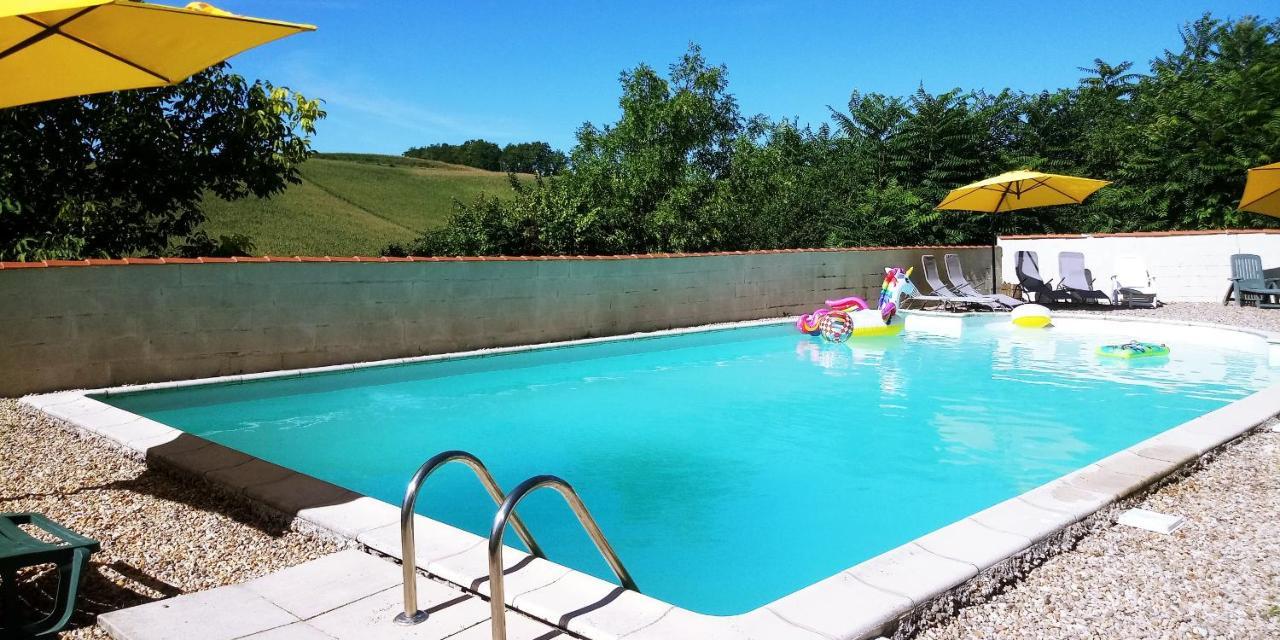 Вилла La Tranquillite, Le Repos Nanteuil-Auriac-de-Bourzac Экстерьер фото