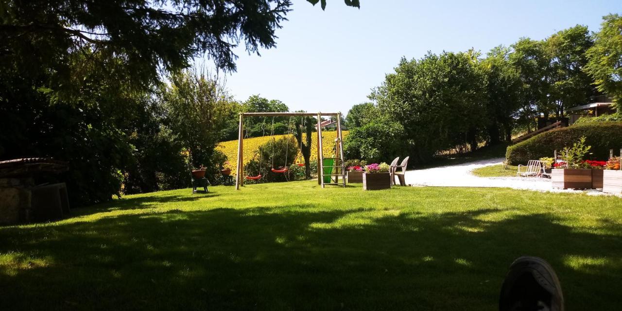 Вилла La Tranquillite, Le Repos Nanteuil-Auriac-de-Bourzac Экстерьер фото